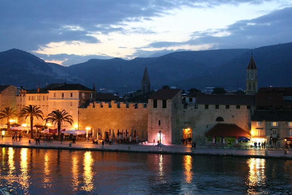 Apartman Tamara Trogir Exterior foto
